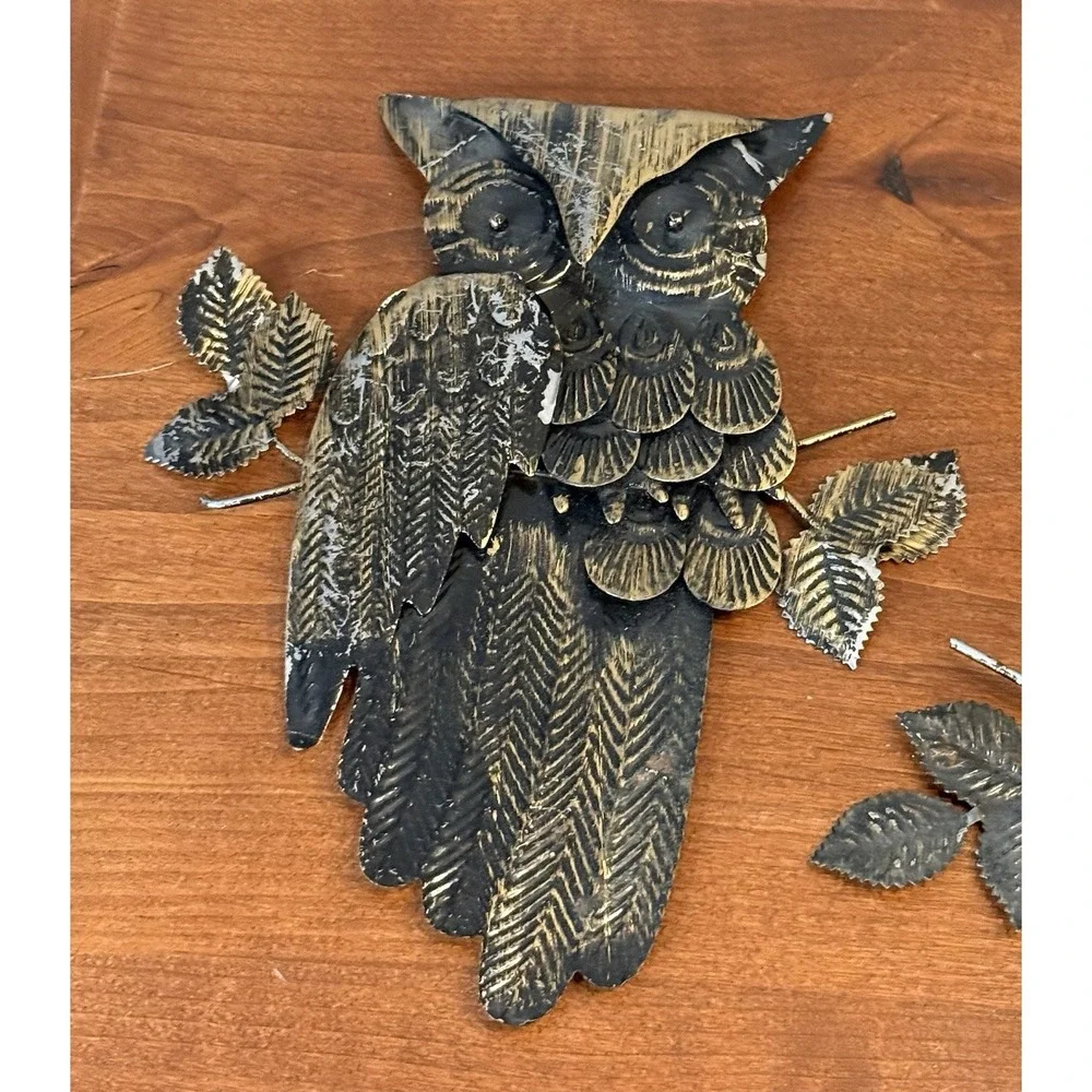 Owls Wall Art Vintage Tin Metal Art set of 2 Metal Art MCM 11